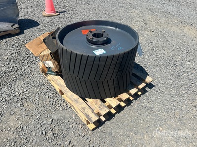20 in x Heavy Duty Crowned Conveyor Pulley Drum Drive, Bearing Conveyor