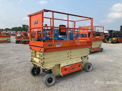 2019 JLG 3246ES Electric Scissor Lift