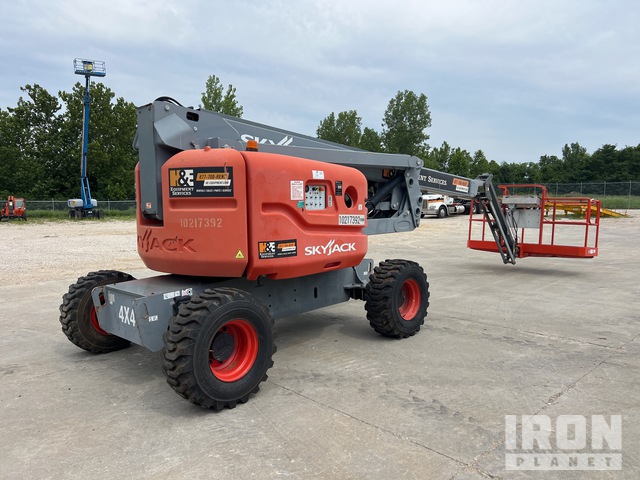 ELEVADOR ARTICULADO 2017 SKYJACK 4WD SJ63AJ