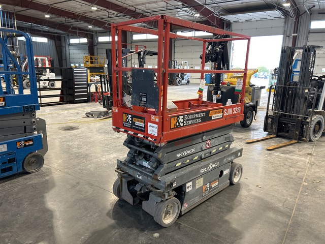2017 Skyjack SJIII-3219 Electric Scissor Lift