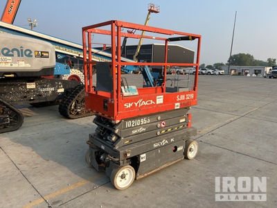 2017 Skyjack SJIII-3219 Electric Scissor Lift