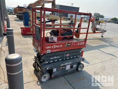 2016 Skyjack SJIII-3219 Electric Scissor Lift