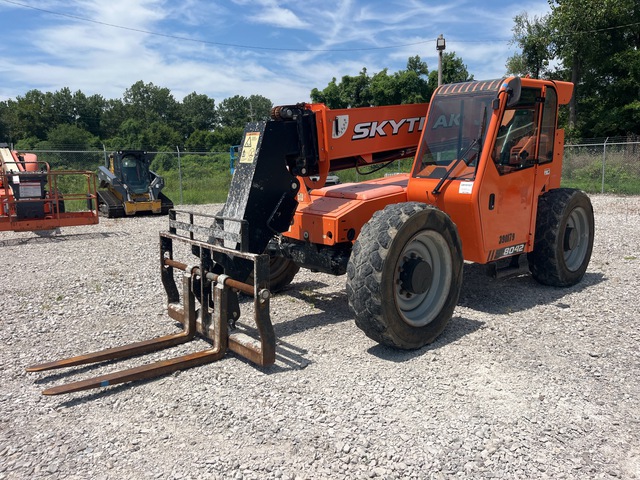 2019 JLG/SkyTrak 8042