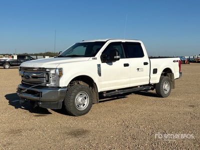 2018 Ford F-250 XLT 4x4 Crew Cab Pickup