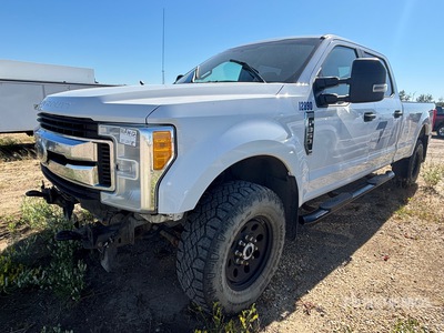 2019 Ford F-350 XL 4x4 Crew Cab Pickup (Inoperable)