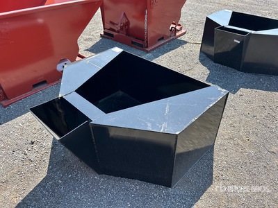 2025 Kit Containers QT-CB-075 52 in 0.75 cyd Concrete Benna per mini pala