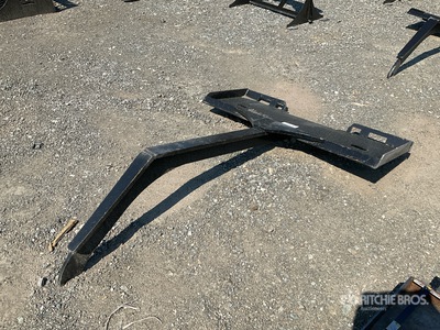 2025 Kit Containers QT-TP 46 in Skid Steer Post Puller (Unused)