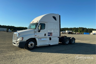 2016 Freightliner Cascadia 125 6x4 T/A Sleeper Truck Tractor