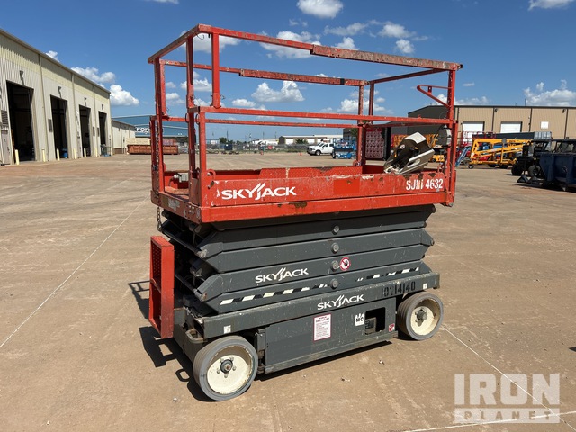 ELEVADOR TIJERA SKYJACK SJIII4632