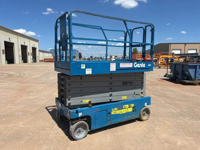 2016 Genie GS4047 Electric Scissor Lift