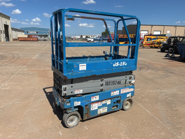 2018 Genie GS1930 Electric Scissor Lift