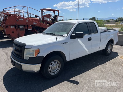 2014 Ford F-150 XL 4x2 Extended Cab Pickup