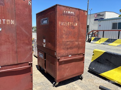 Crescent 5 ft Job Site Box