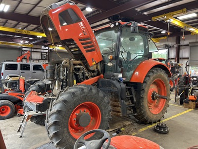 Kubota M7-172H 4WD Tractor (Inoperable)