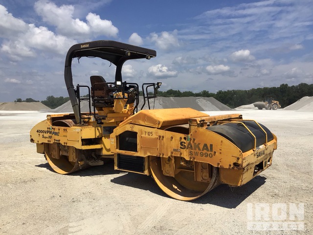 COMPACTADOR 2012 SAKAI SW990
