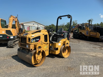2018 (unverified) Cat CB36B Double Drum Roller