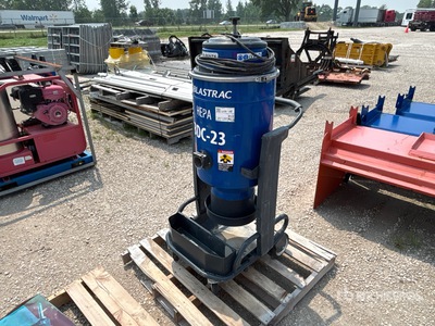 2020 Blastrac BDC-23 Collettore polveri industriali