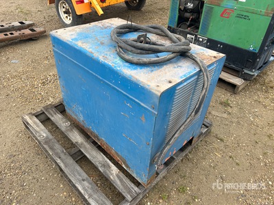 Acklands DR-300 DC Electric Welder
