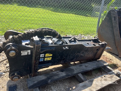 Cat B8 Hydraulic Breaker - Fits Cat 308E