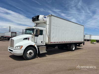 2015 Kenworth T3 4x2 Refrigerated Truck