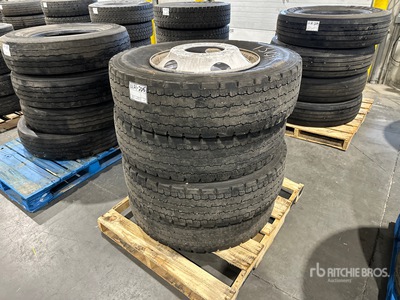 Quantity of (4) Michelin XDN2 11R22.5 Tires