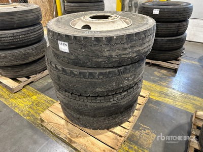 Quantity of (4) Michelin XDN2 11R22.5 Tires