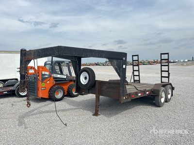 1995 Loadmaster 14 ft T/A Gooseneck Equipment Trailer
