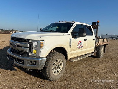 2019 Ford F-350 XLT 4x4 Crew Cab Camión Caja Abierta