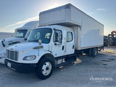 2016 Freightliner M2 106 4x2 Crew Cab شاحنة فان (Inoperable)
