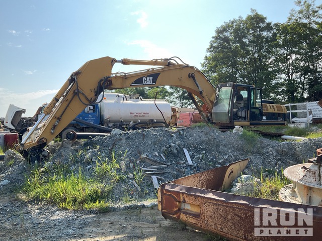EXCAVADORA 2005 CATERPILLAR 330