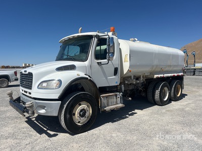 2015 Freightliner M2 4000 gal 6x4 Water Truck