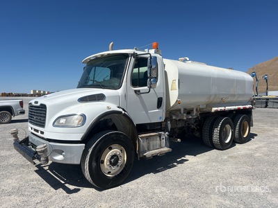 2015 Freightliner M2 4000 gal 6x4 Water Truck