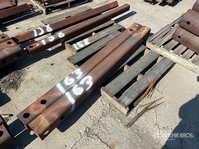 Quantity of (2) Spreader Bar