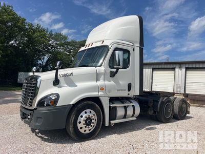 2018 Freightliner Cascadia 6x4 3-Achs Sattelzugmaschine