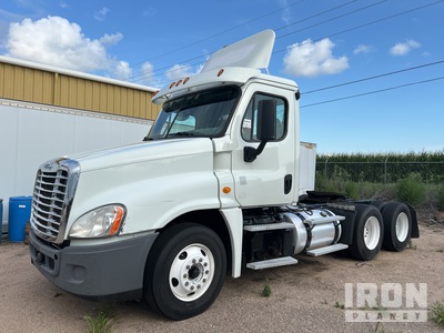 2014 Freightliner Cascadia 6x4 Tracteur Routier