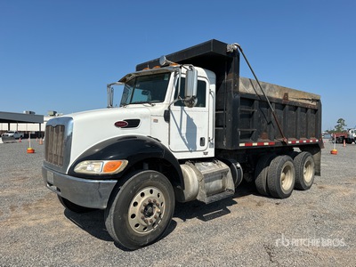 2011 Peterbilt 348 6x4 3-Achs Kipper-Lkw