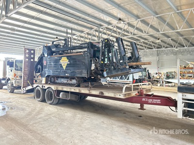 2003 Tag A Long 7.9 m T/A トレーラー