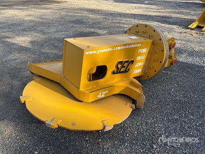 SEC Q/C Hydraulic Rotating Rotary Tree Cutter Attacco per escavatore - Fits 8 - 12 Ton (Unused)
