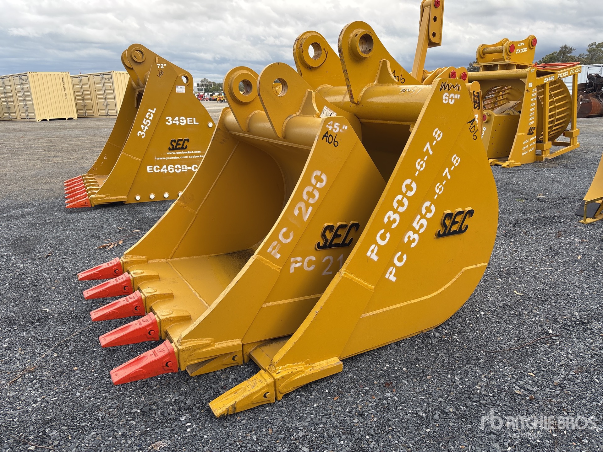 SEC 1720 mm Q/C Excavator Bucket - Fits 30 - 35 Ton (Unused)