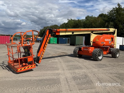 2017 JLG 800 AJ 4WD Diesel Nacelle articulée