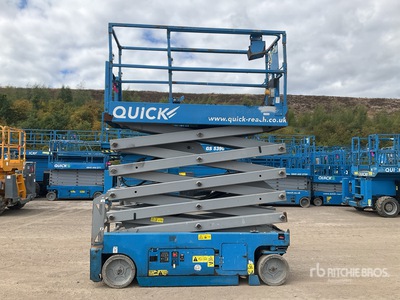2017 Genie GS3232 Electric Electric Scissor Lift 12 MTR Narrow Ascenseur à ciseaux