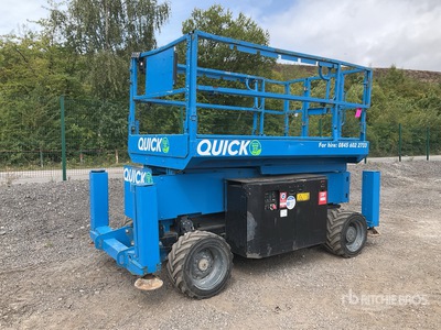 2014 Genie GS2669RT 4x4 Diesel Scissor Lift
