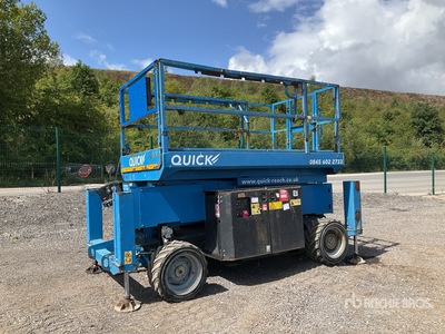 2014 Genie GS2669RT 4x4 Diesel Scissor Lift