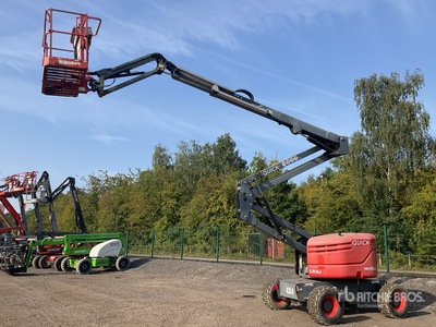 2016 Skyjack SJ51AJ 4WD Diesel Articulating Boom Lift