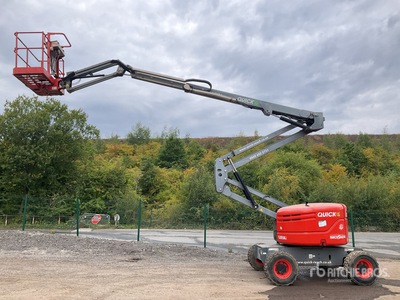 2015 Skyjack SJ51AJ 4WD Diesel Articulating Boom Lift
