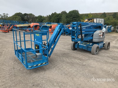 2011 Genie Z45/25J 2WD Hybrid Articulating Boom Lift