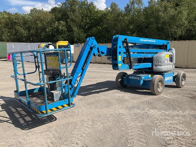 2021 Genie Z45/25J 2WD Hybrid Articulating Boom Lift