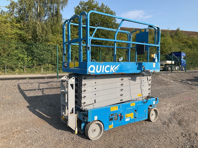 2017 Genie GS4047 Electric Scissor Lift 2017 Genie GS4047 Electric Scissor Lift