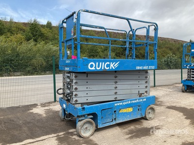 2015 Genie GS4047 Electric Scissor Lift (Inoperable)
