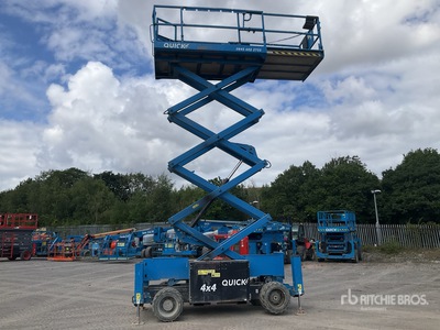 2016 Genie GS3369 4x4 Diesel Diesel Scissor Lift 12 MTR Elevador de tijera